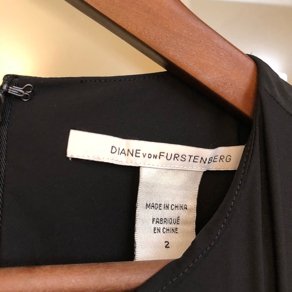 Diane von Furstenberg dress - Picture 3 of 5